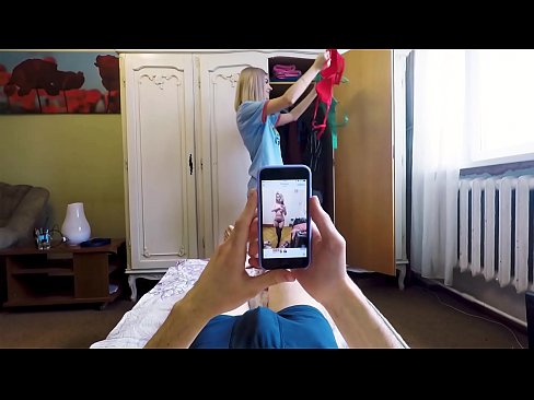 ❤️ O Stepsister fez seu irmão vir logo antes de sua mãe voltar para casa ☑ Porno em nós